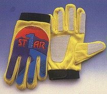 goalkeeper-gloves5.jpg (15418 bytes)